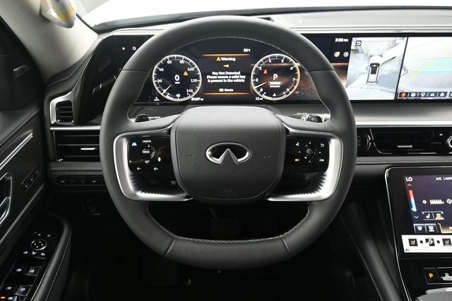 2026 INFINITI QX80 LUXE