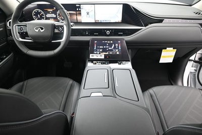 2026 INFINITI QX80 LUXE