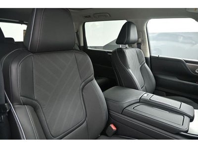 2026 INFINITI QX80 LUXE