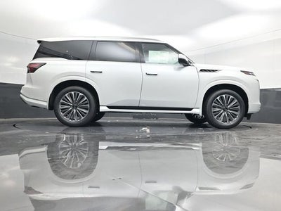 2026 INFINITI QX80 LUXE