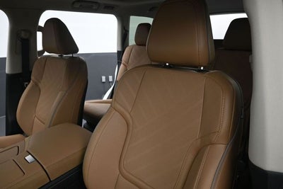 2026 INFINITI QX80 LUXE