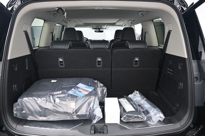 2026 INFINITI QX80 LUXE