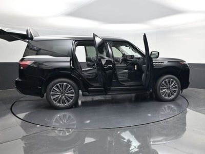 2026 INFINITI QX80 LUXE