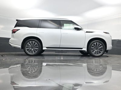 2026 INFINITI QX80 LUXE