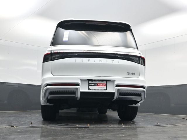 2026 INFINITI QX80 LUXE