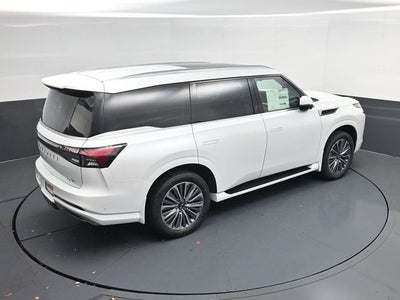 2026 INFINITI QX80 LUXE