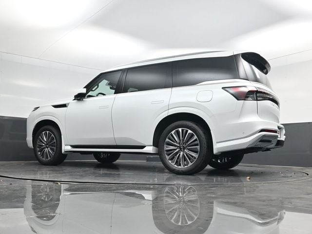 2026 INFINITI QX80 LUXE