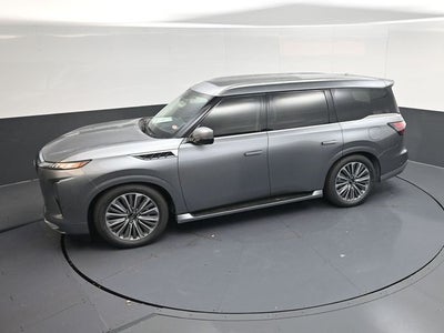 2026 INFINITI QX80 LUXE