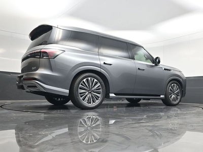2026 INFINITI QX80 LUXE