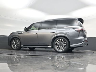 2026 INFINITI QX80 LUXE