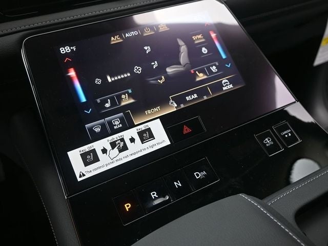2026 INFINITI QX80 LUXE