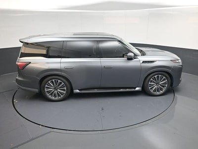 2026 INFINITI QX80 LUXE