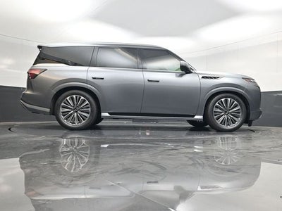 2026 INFINITI QX80 LUXE
