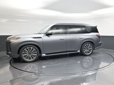 2026 INFINITI QX80 LUXE