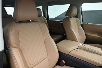 2026 INFINITI QX80 LUXE