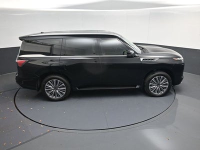 2026 INFINITI QX80 LUXE