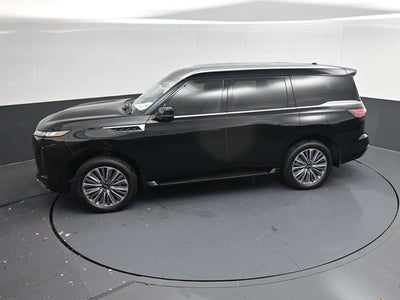 2026 INFINITI QX80 LUXE