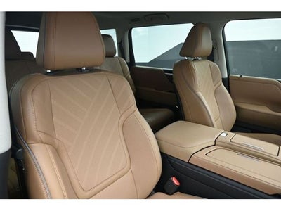 2026 INFINITI QX80 LUXE