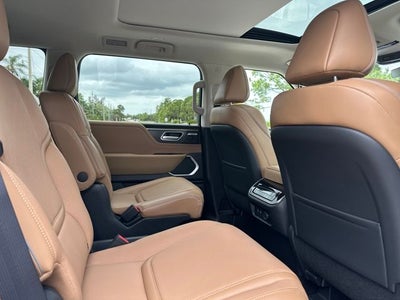 2026 INFINITI QX80 LUXE
