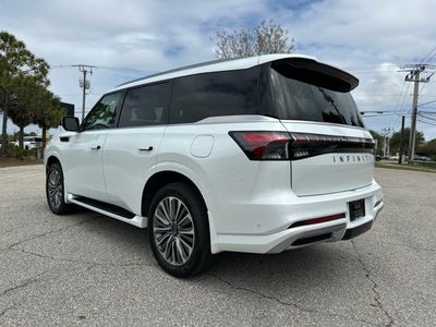 2026 INFINITI QX80 LUXE