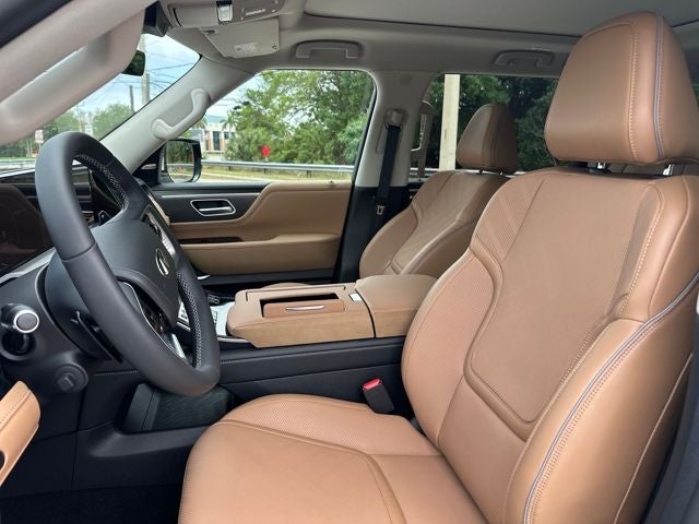 2026 INFINITI QX80 LUXE