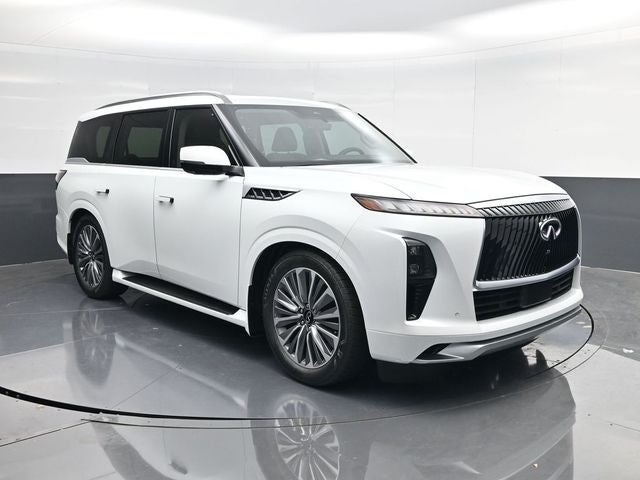 2026 INFINITI QX80 LUXE