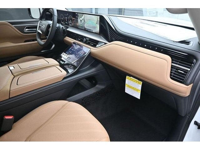 2026 INFINITI QX80 LUXE