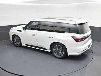 2026 INFINITI QX80 LUXE