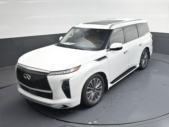 2026 INFINITI QX80 LUXE