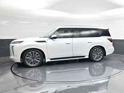 2026 INFINITI QX80 LUXE