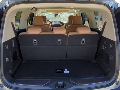 2026 INFINITI QX80 LUXE