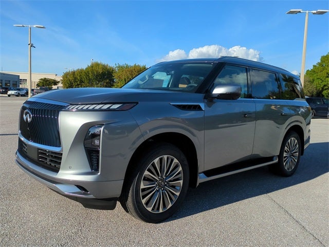 2026 INFINITI QX80 LUXE