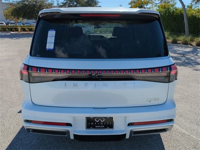 2026 INFINITI QX80 LUXE