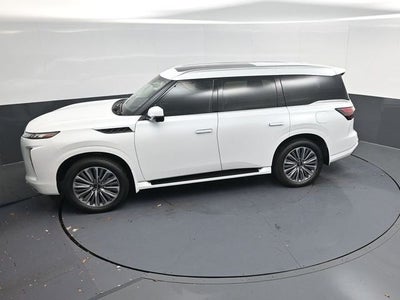 2026 INFINITI QX80 LUXE