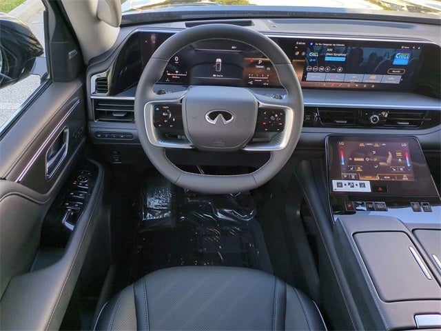 2026 INFINITI QX80 LUXE