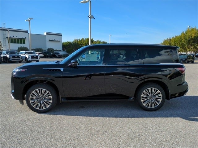 2026 INFINITI QX80 LUXE