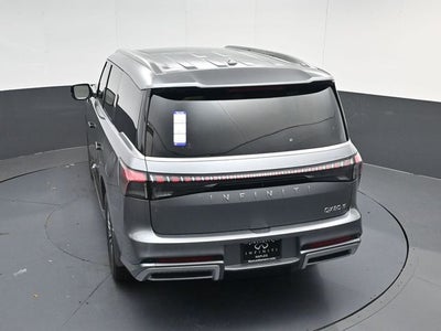 2026 INFINITI QX80 LUXE
