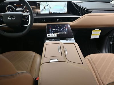 2026 INFINITI QX80 LUXE