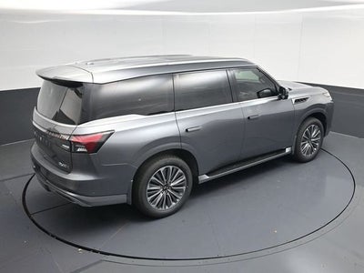 2026 INFINITI QX80 LUXE