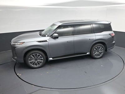 2026 INFINITI QX80 LUXE