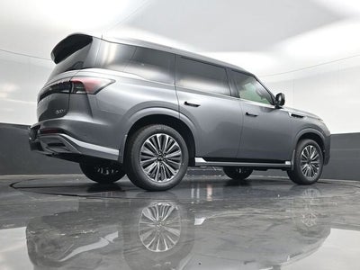 2026 INFINITI QX80 LUXE