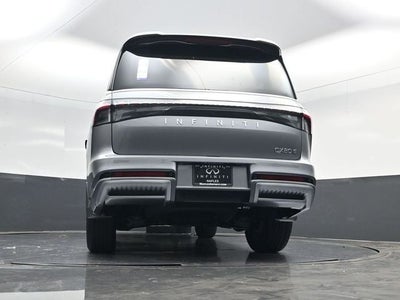 2026 INFINITI QX80 LUXE
