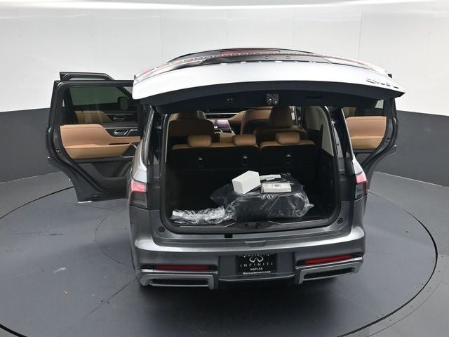 2026 INFINITI QX80 LUXE
