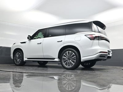 2026 INFINITI QX80 LUXE
