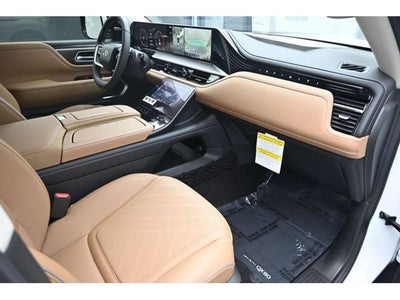 2026 INFINITI QX80 LUXE