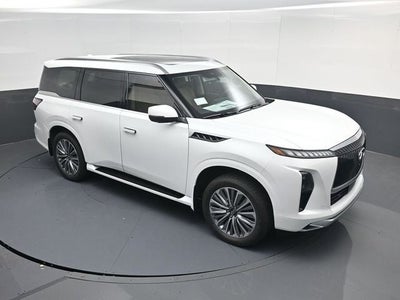 2026 INFINITI QX80 LUXE