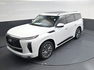 2026 INFINITI QX80 LUXE