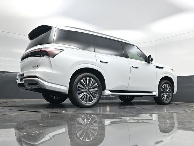 2026 INFINITI QX80 LUXE