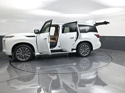 2026 INFINITI QX80 LUXE