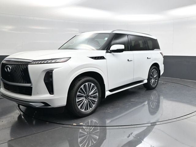 2026 INFINITI QX80 LUXE
